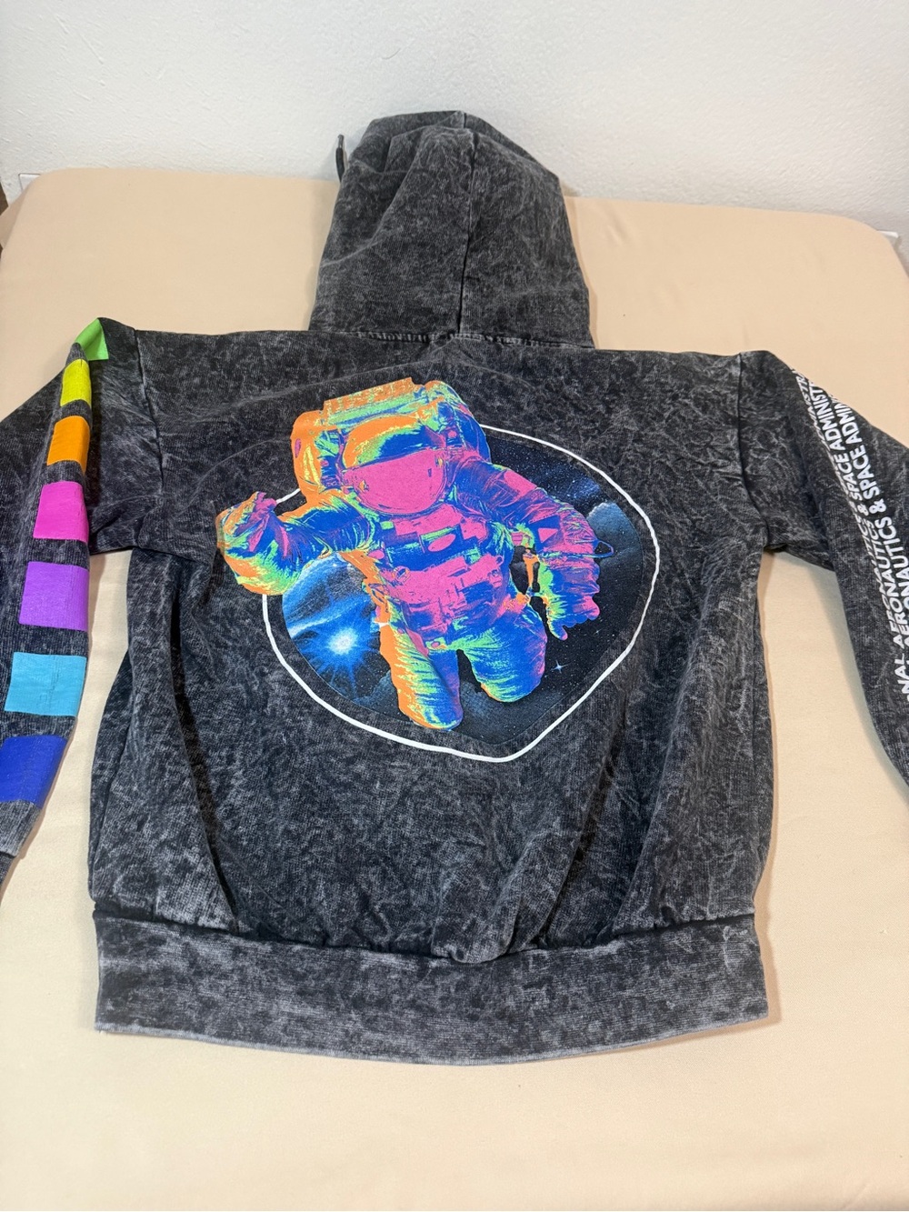 Hyper Space NASA Astronaut Hoodie Youth Size 10-12 Medium